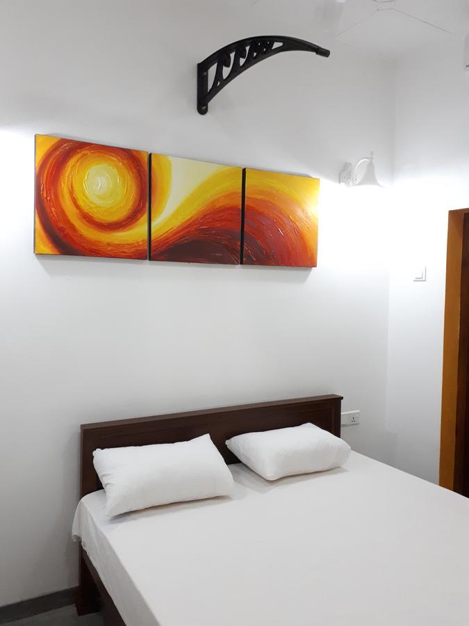 Villa Palm Breeze Polhena Luaran gambar