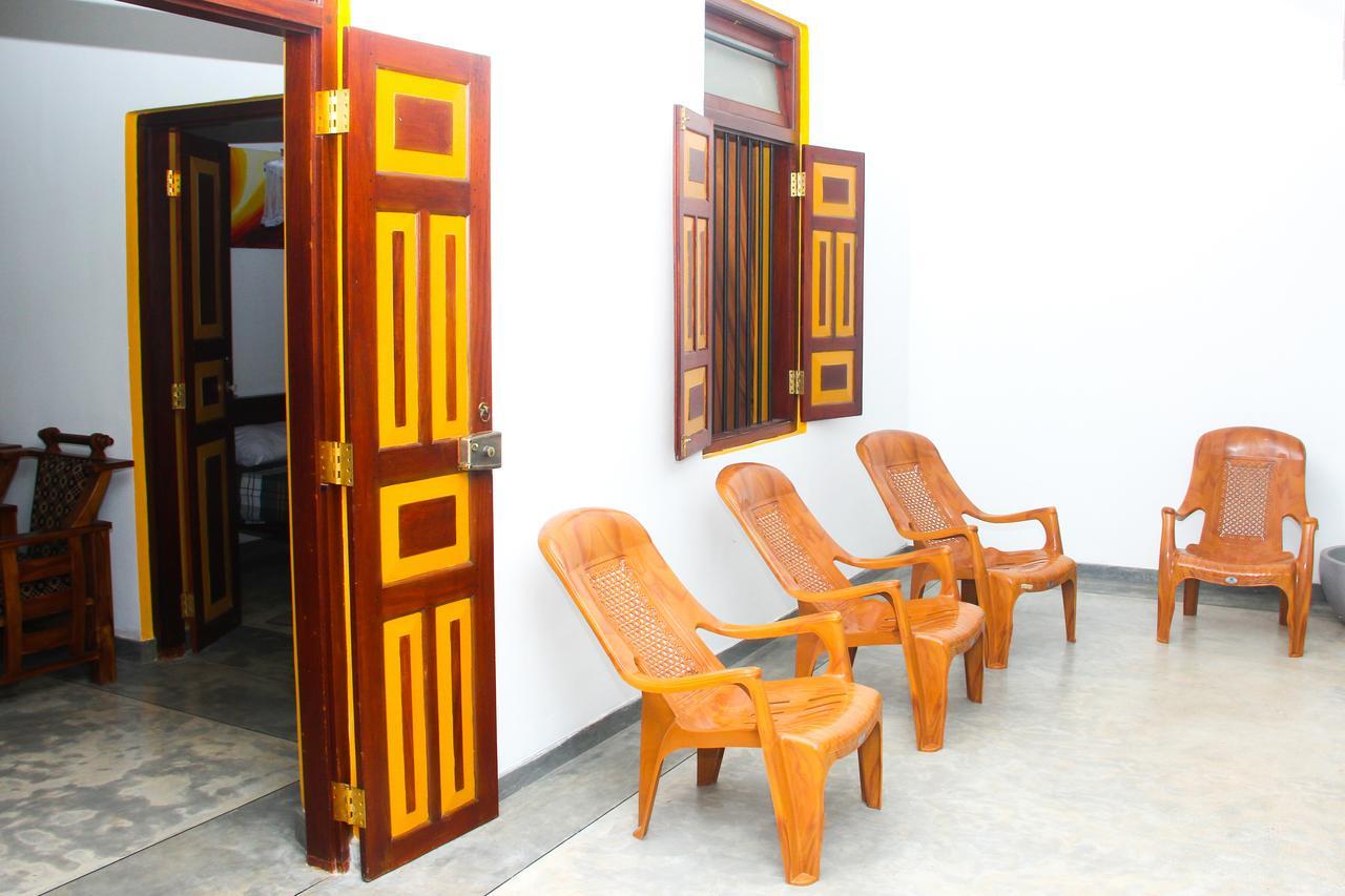 Villa Palm Breeze Polhena Luaran gambar