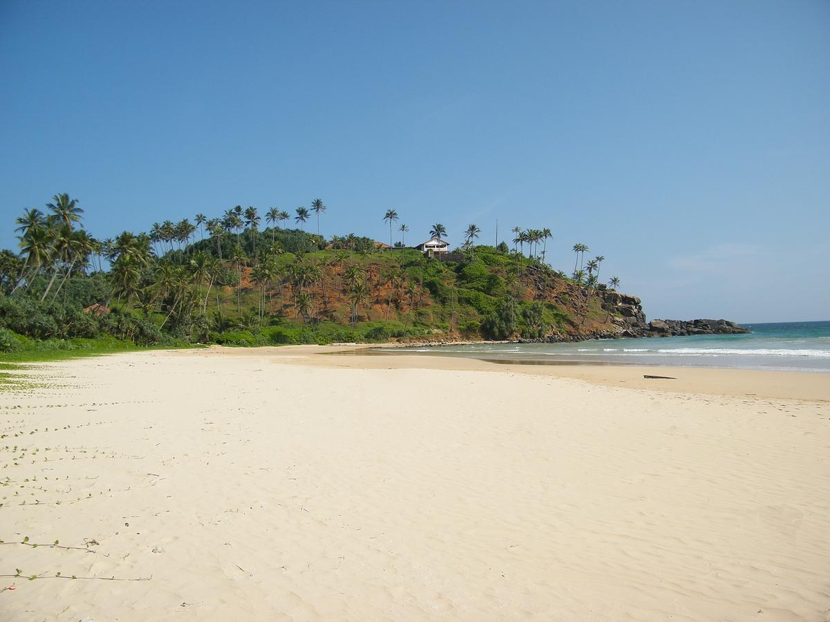 Villa Palm Breeze Polhena Luaran gambar