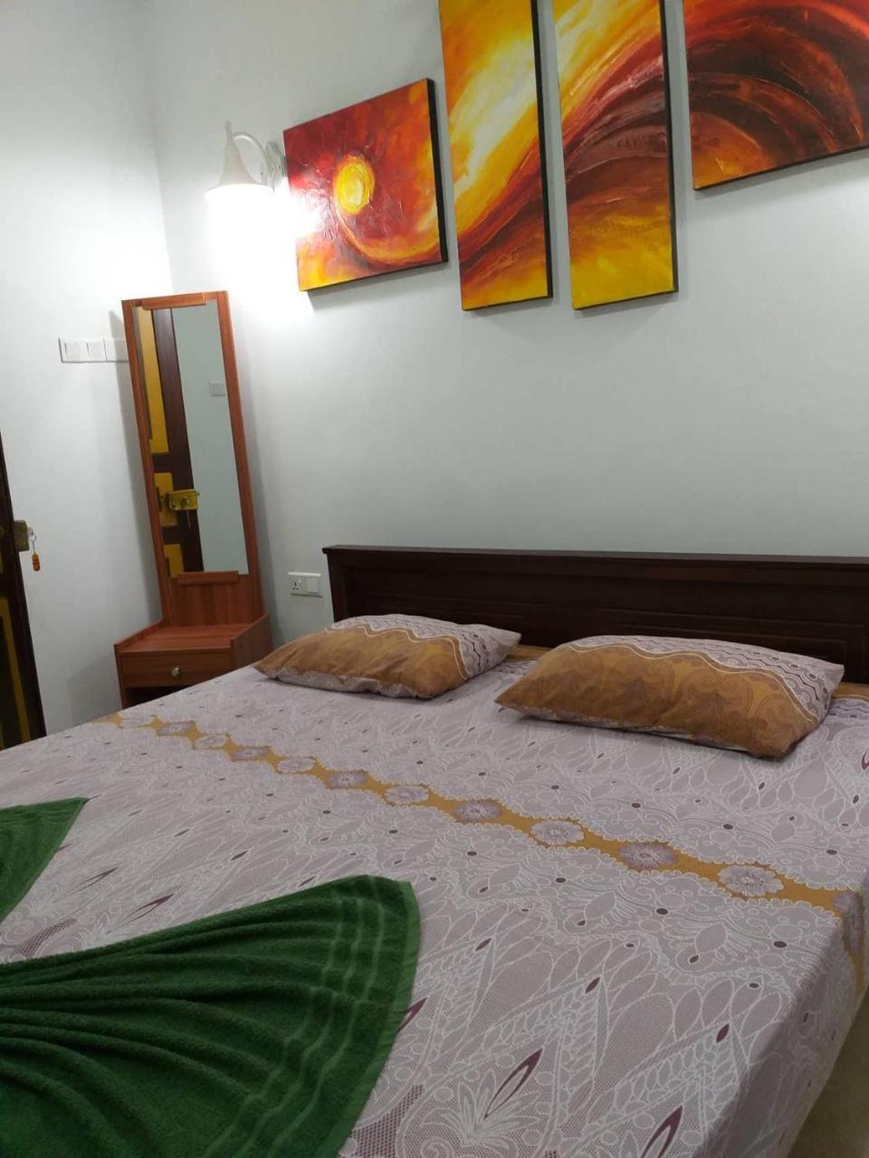 Villa Palm Breeze Polhena Luaran gambar