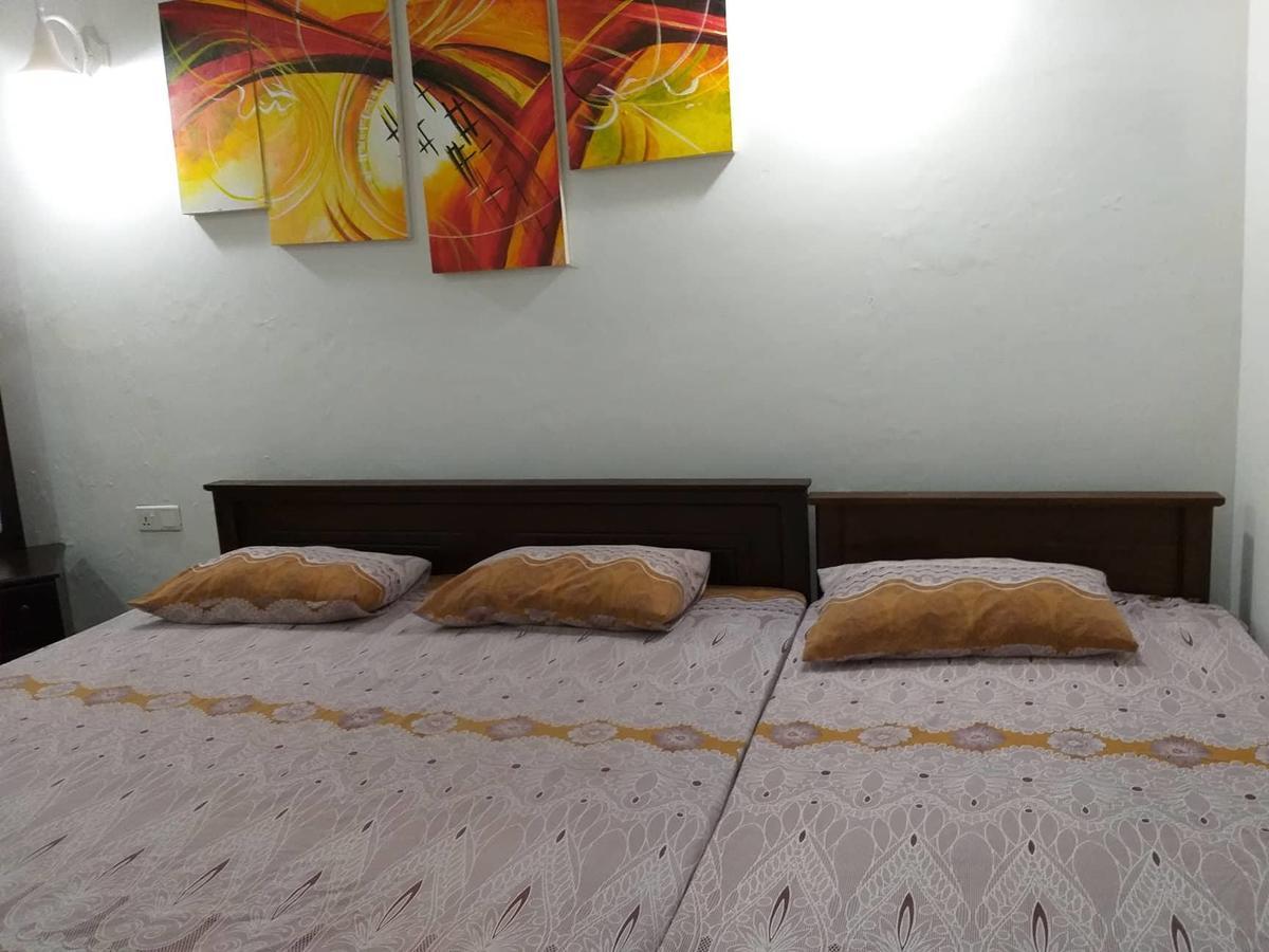 Villa Palm Breeze Polhena Luaran gambar