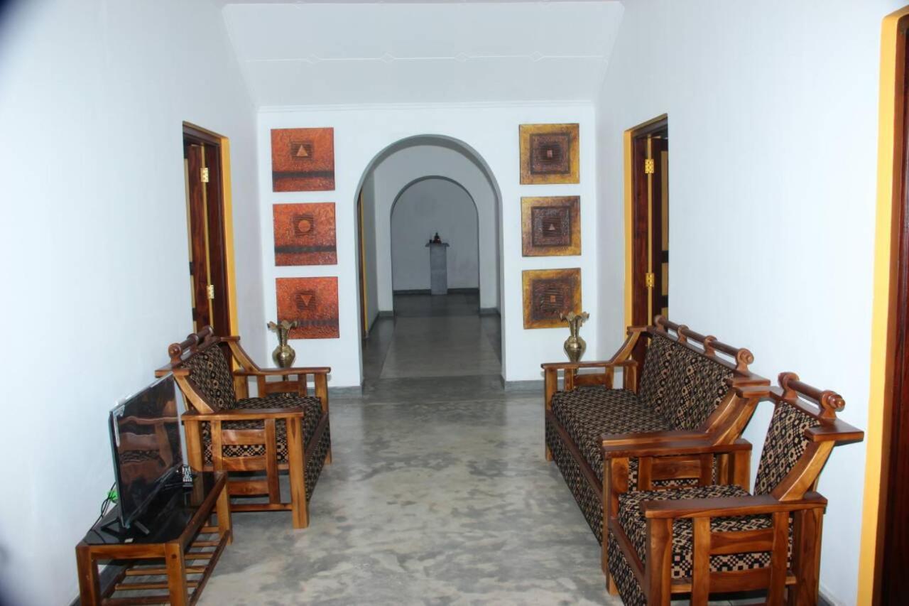 Villa Palm Breeze Polhena Luaran gambar